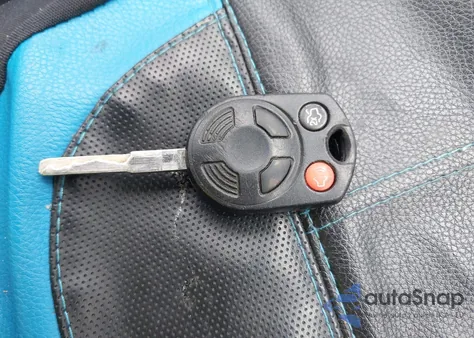 2013 Ford Focus Se z USA, uszkodzony, nr VIN 1FADP3F29DL125404